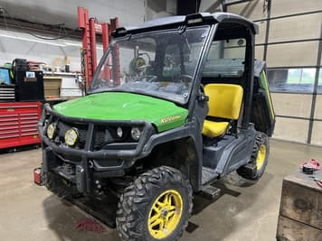 Main image John Deere XUV 835M